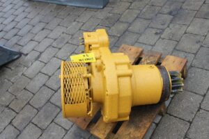 Reductor de rotire second hand pentru excavator liebherr lh a902 b