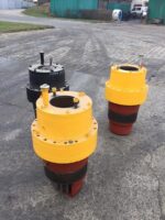 Reductor de rotire second hand pentru excavator Liebherr 974, cod 9441837, 9441838