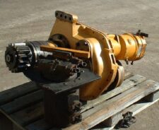 Reductor de Rotire pentru Caterpillar 225 - Piesă din Dezmembrări