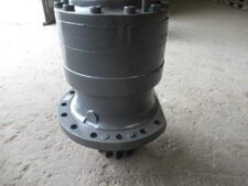 Reductor de rotire pentru excavator Hitachi HMGP10KB