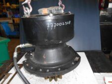 Reductor de rotire pentru Kobelco E260SR