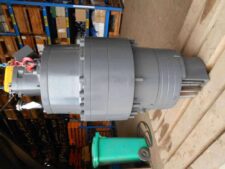 Reductor de Rotire Liebherr SAT400 pentru Excavator Liebherr R974B