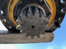 Reductor de Rotire pentru Excavator Caterpillar Modelele 345, 365, 375