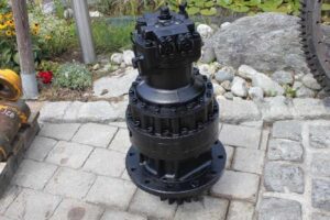 Reductor de rotire pentru excavator jcb js330 12 1 Reductor de rotire pentru excavator jcb js330 12