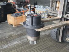 Reductor de rotire pentru excavator Liebherr 914