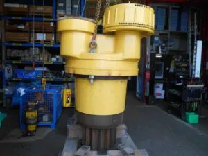 Reductor de rotire pentru excavator liebherr r932