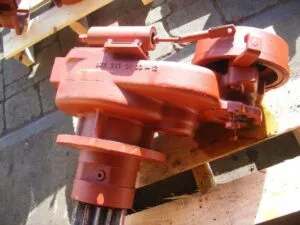 Reductor de rotire pentru excavator zeppelin zm 13