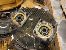 Reductor pentru pompă hidraulică Liebherr PR722B