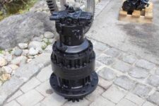 Reductor de rotire pentru excavator Kobelco SK050 SK09 SK100 SK120 SK13SR-12