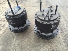 Reductor rotire second hand pentru excavator Caterpillar 365