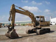 Reparații Excavatoare Caterpillar 205