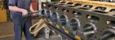 Reparații Motoare Excavator Caterpillar - Servicii Profesionale