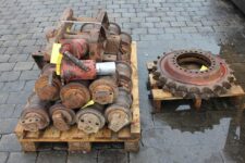 Roti de cale și sprocket pentru excavator OK RH6 LC - Second Hand