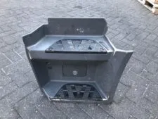 Scară laterală Mercedes Actros MP4 A9606662903/A9606663003