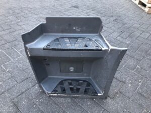Scară laterală mercedes actros mp4 a9606662903/a9606663003