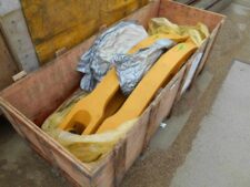 Semilună pentru Încărcător Frontal Caterpillar Modelele 966 și 972