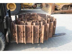 Șenile metalice pentru buldozer caterpillar d8r 1 Șenile metalice pentru buldozer caterpillar d8r