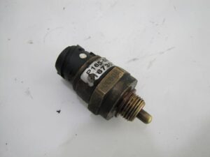Senzor presiune ulei daf xf105 p165-530 1673078 1 Senzor presiune ulei daf xf105 p165-530 1673078