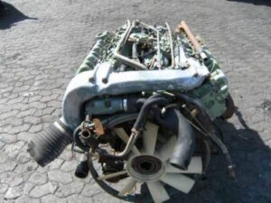 Motor mercedes pentru service și reparații