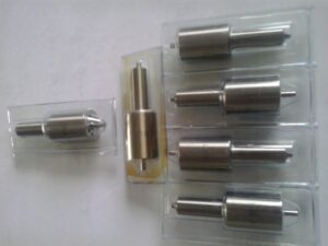 Set diuze injector motor deutz bf6l913 - 6 bucăți 1 Set diuze injector motor deutz bf6l913 – 6 bucăți