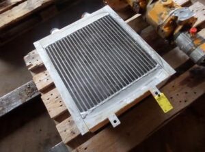 Radiator pentru sistem de răcire liebherr 310