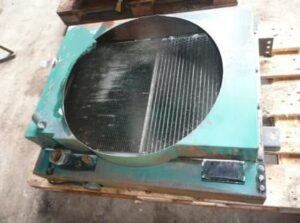 Radiator și elice de răcire pentru liebherr 521 1 Radiator și elice de răcire pentru liebherr 521