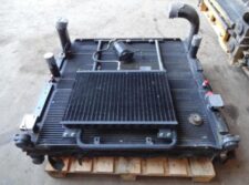 Sistem de răcire apă/ulei intercooler pentru excavator Liebherr 914 C