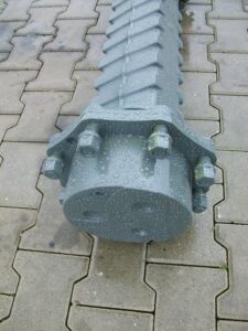 Axă pentru utilaje bomag - import germania 1 Axă pentru utilaje bomag – import germania