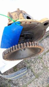 Pompa hidraulică caterpillar 6t4257 - disponibilă în stoc 1 Pompa hidraulică caterpillar 6t4257 – disponibilă în stoc