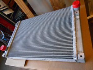 Radiator de răcire tip adams 84475176 pentru new holland c227 1 Radiator de răcire tip adams 84475176 pentru new holland c227