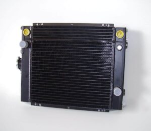 Radiator pentru excavator caterpillar 205 - în stoc 1 Radiator pentru excavator caterpillar 205 – în stoc