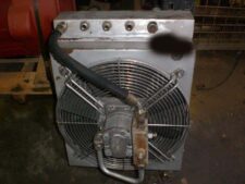 Radiator răcire apă/ulei pentru excavator
