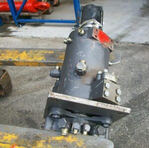 Reductor de rotire pentru excavator ok mh 4-5 – stoc recondiționat