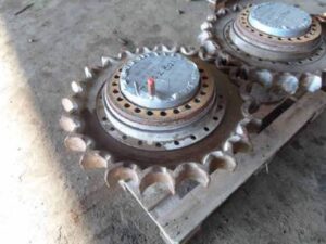 Transmisie finală liebherr fat400p073 cu roată dințată (sprocket) 1 Transmisie finală liebherr fat400p073 cu roată dințată (sprocket)