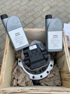 Transmisie finală hidromotor miniexcavator jcb 8016 super cu ulei 80w90 1 Transmisie finală hidromotor miniexcavator jcb 8016 super cu ulei 80w90
