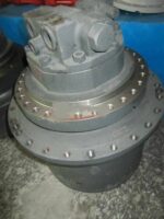 Transmisie finala pentru Hyundai R260LC-9S