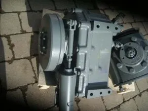 Transmisie finala pentru excavator atlas 1104