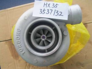 Turbosuflantă hx35 pentru komatsu pc220-6 6d102