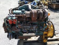 Motor Volvo TD71C cu 6 pistoane