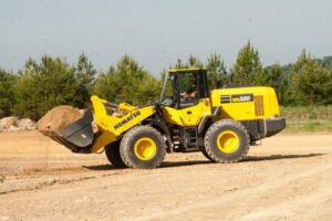 Piese de schimb pentru încărcător frontal komatsu wa320 1 Piese de schimb pentru încărcător frontal komatsu wa320