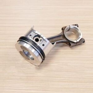 Ansamblu piston cu bielă pentru kubota d-1105 eu2 1 Ansamblu piston cu bielă pentru kubota d-1105 eu2