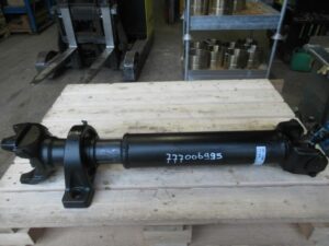 Ax cardanic pentru caterpillar, cod 777006995 1 Ax cardanic pentru caterpillar, cod 777006995