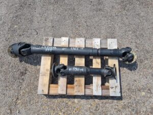 Ax cardanic liebherr 590-1225 pentru vola 1 Ax cardanic liebherr 590-1225 pentru vola