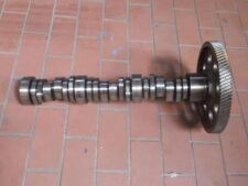 Ax cu came pentru motoarele Mercedes OM501LA