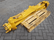 Axa Față Buldoexcavator Caterpillar 422/428/432 - Recondiționată
