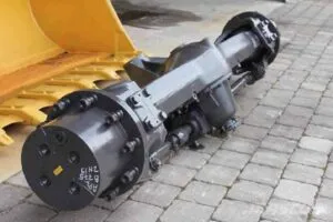 Axa față-spate pentru buldoexcavator new holland b110b