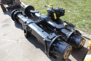 Axa față-spate caterpillar 206-11 1 Axa față-spate caterpillar 206-11