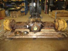 Axă spate second hand ZF pentru utilaje grele