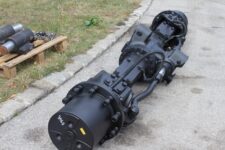 Axa completă ZF 3060 pentru excavator JCB JS175W