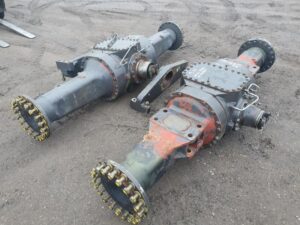 Axe față-spate new holland w270 – piese utilaje agricole și industriale